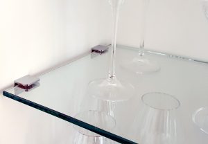 Choosing the right thickness for your glass shelves