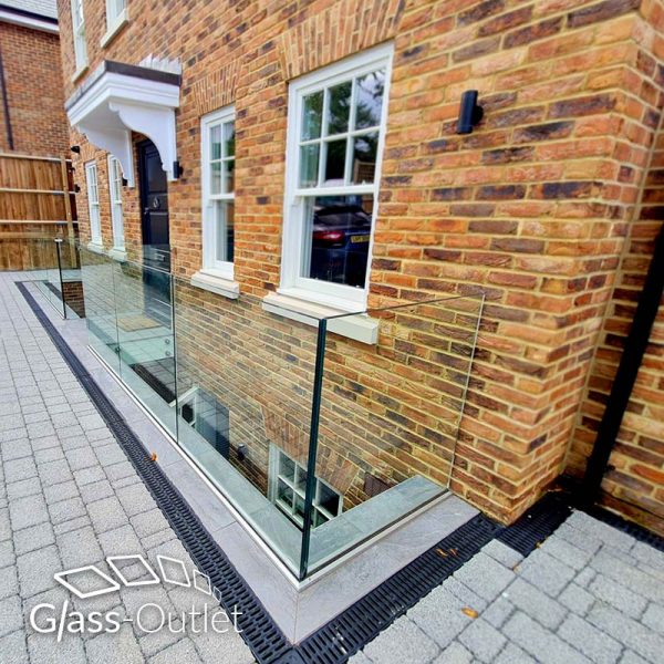 GO Frameless Balustrade Channel Installation - Image 4
