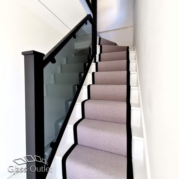 Infill balustrades installation (clamped) - Image 11