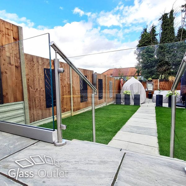 Posted Glass Balustrade Installation Tube Design - Image 6